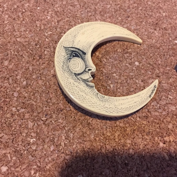 Sun and Moon Pins - Picture 3 of 16